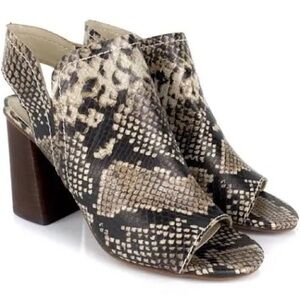 Treasure & Bond | Hayley Block Heel Sandal size 7 NWT